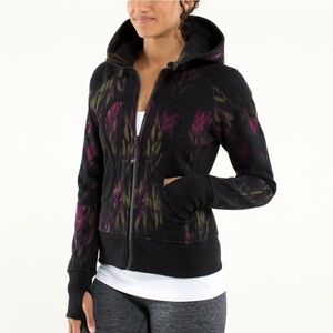 Lululemon EUC unique patterned scuba hoodie